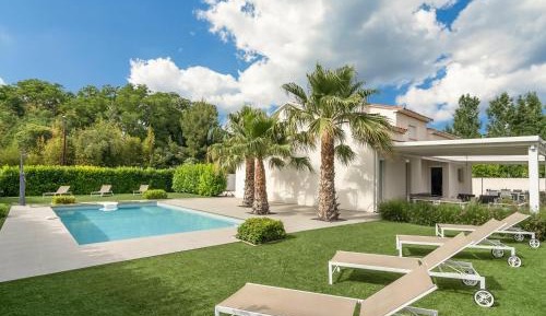 Five-Bedroom Villa