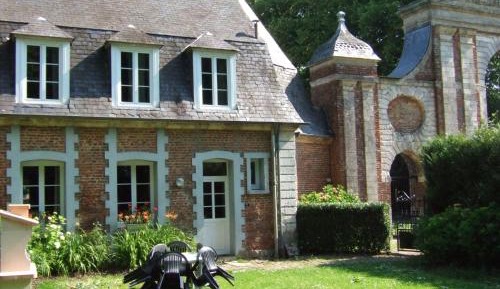 Three-Bedroom Vacation Home 