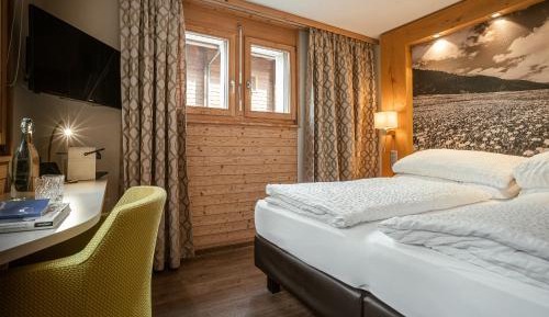 Alpine Triple Room