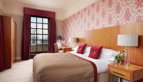 Grand Heritage Suite