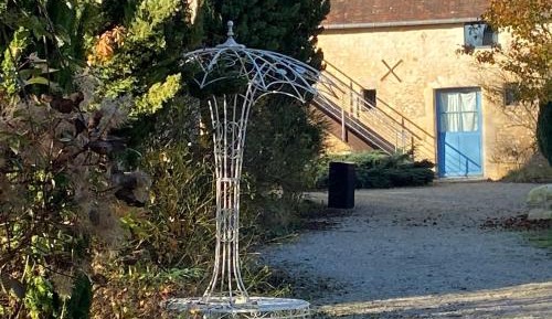 Family Room with Shower