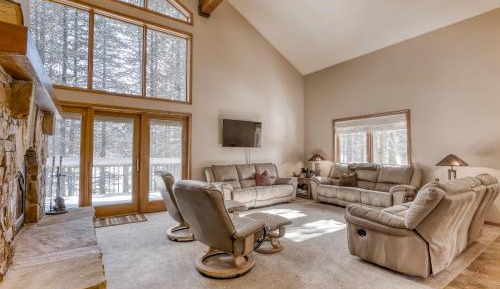 Four-Bedroom Vacation Home