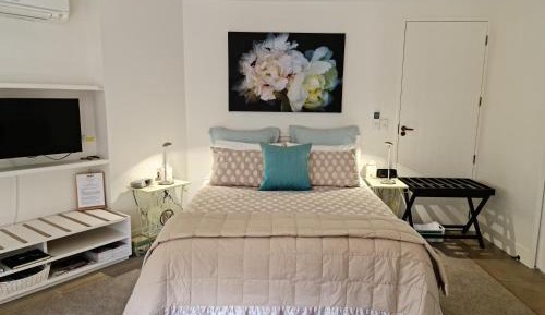 Suite with Garden View