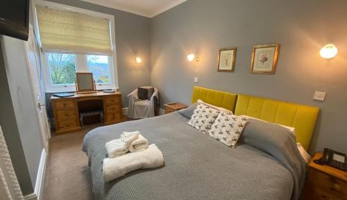 Double or Twin Room with Private Bathroom