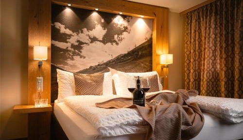 Alpine Double Room with Balcony