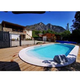 Double Room with Mountain View