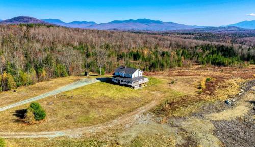 Four bedroom holiday home 