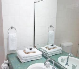 Studio with Ocean View - 1 x Queen