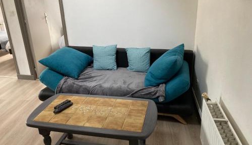 Two-Bedroom Apartment with bathub