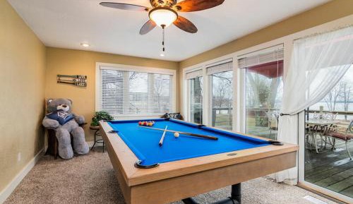 Three-Bedroom Vacation Home 