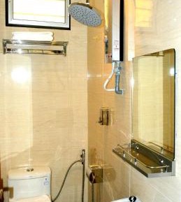 Standard Twin with Private Bathroom