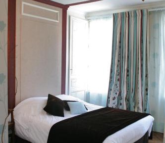 Double Room "Bleue" - 1st floor