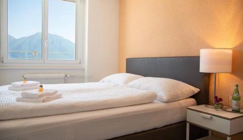 Triple Room with Shared Bathroom