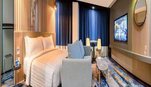 ASTON Suite