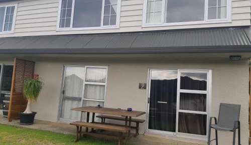 One-Bedroom Apartment with Sea View