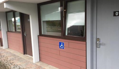 One-Bedroom Accessible Apartment