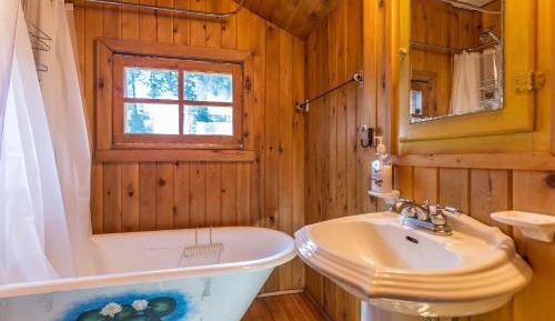 Three-Bedroom Chalet