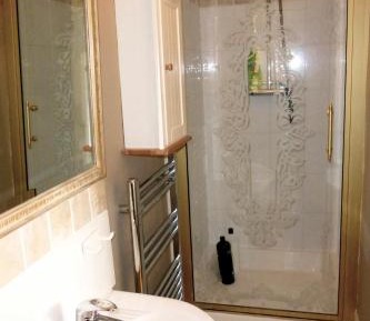 Queen Room with Garden View