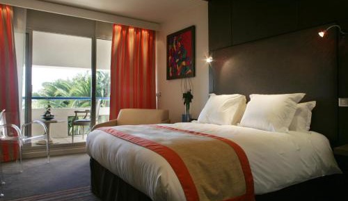 Superior Double or Twin Room with Terrace