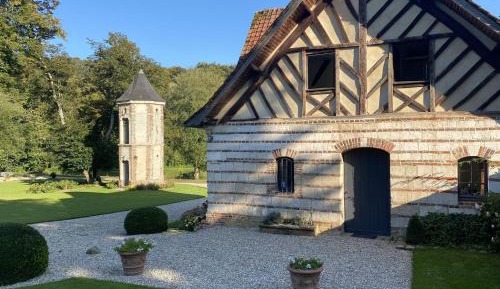 Two-Bedroom Holiday Home