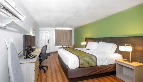 King Room - Non-Smoking