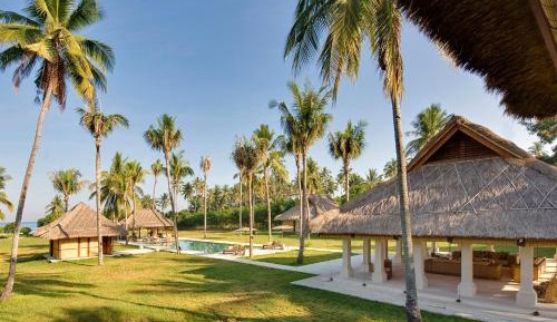 Villa - Beach Front