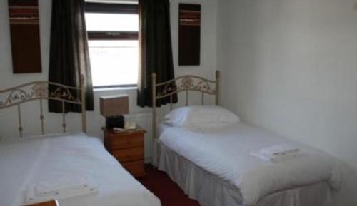 Twin Room with Shared Bathroom