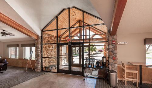 King Suite with Whirlpool