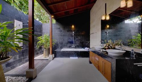 One Bedroom Villa with Garden View and Shared Pool