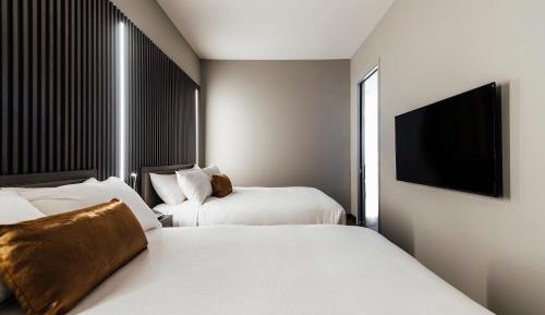 Quadruple Room with Mountain View