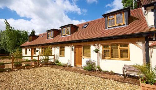 Cottage with Garden View