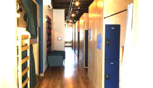 Bunk Bed in Mixed Dormitory Room