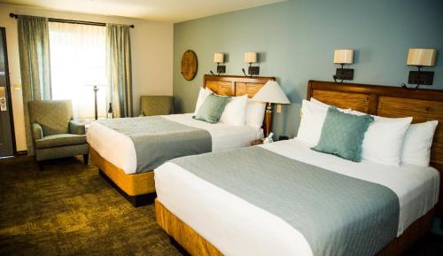 Queen Room with Two Queen Beds
