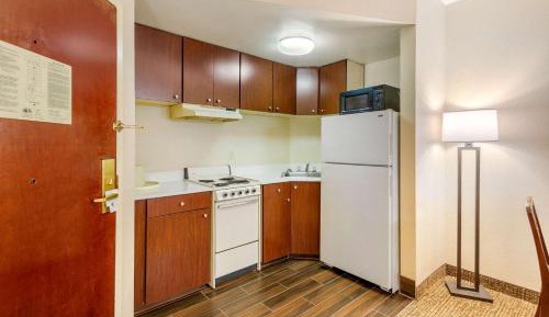 King Room - Accessible/Non-Smoking