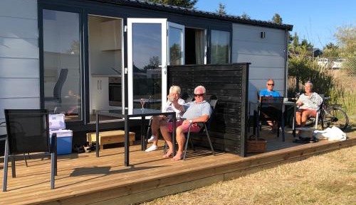 Mobile Home (2 Adults + 2 Children)