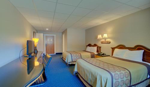 2 Full Beds Non-Smoking