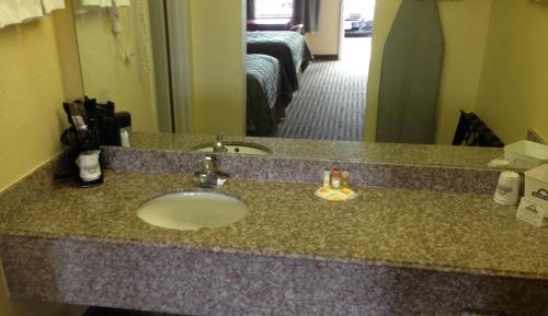King Room - Non-Smoking