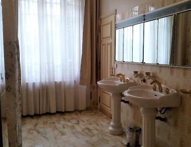 King Room with Garden View