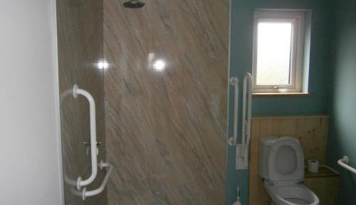 8-Bed Mixed Dormitory Room