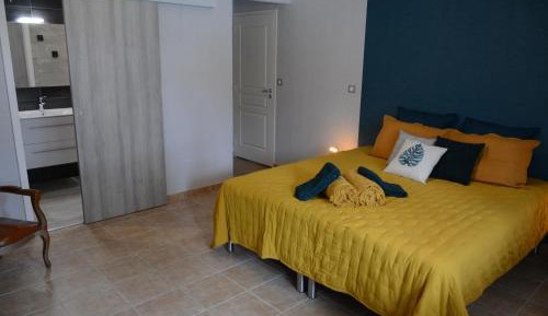 Double Room with Pool View