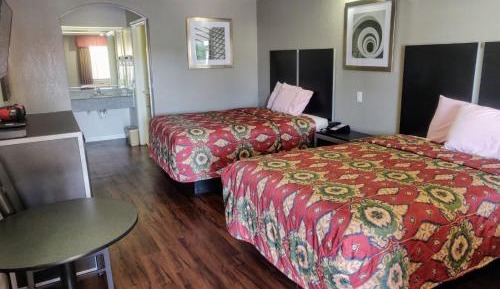 Queen Room with Two Queen Beds