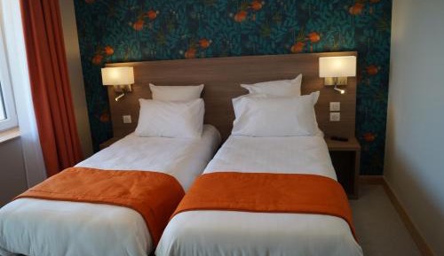 Twin Room with Balcony