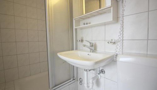 Apartment (2 Adults)