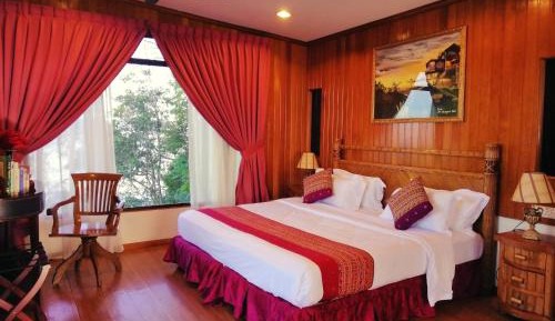 Junior Suite with Balcony