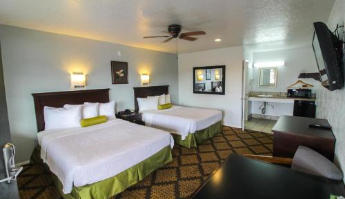 Queen Room with Two Queen Beds