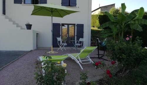 Suite with Garden View