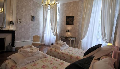 Twin Room with Shower - Diane