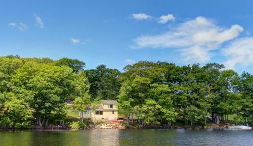 Two Bedroom Holiday Home