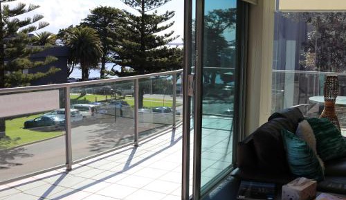 Two-Bedroom Apartment with Sea View