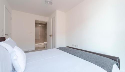 Two-Bedroom Apartment with Balcony